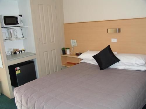 Ben Chifley Motor Inn2