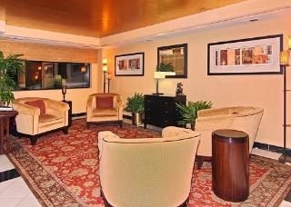 Comfort Inn & Suites2