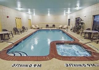 Sleep Inn & Suites near Seaworld2