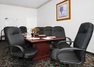 Quality Inn & Suites4