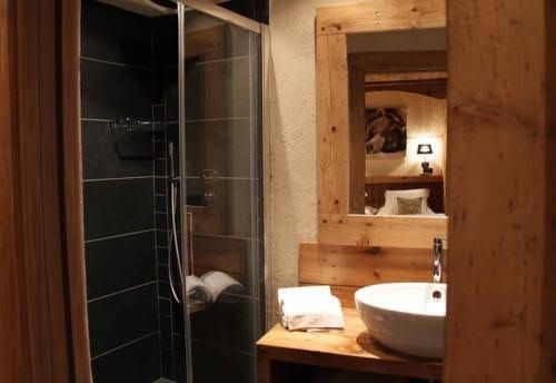 Les Trompeurs chez Odette0