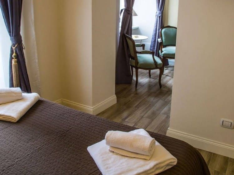 Cavour Forum Suites0