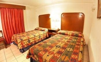 Hotel Calenda0