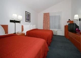 Quality Inn & Suites North Coast1