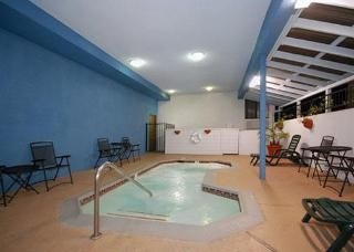 Quality Inn & Suites North Coast2