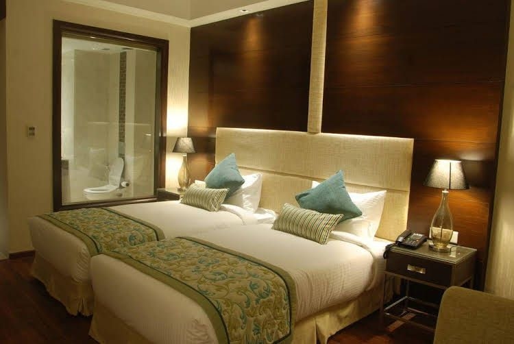 Plutos Hotel0
