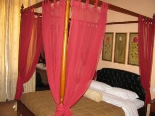 Exis Boutique4