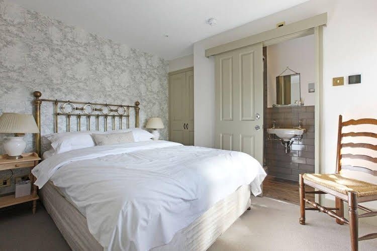 The Plough Inn0