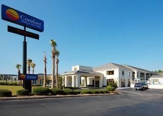 Comfort Inn & Suites0