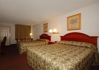 Comfort Inn & Suites1