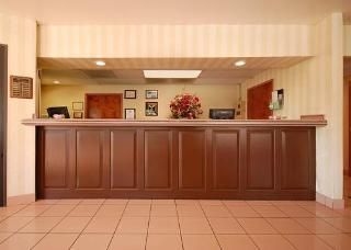 Comfort Inn & Suites3