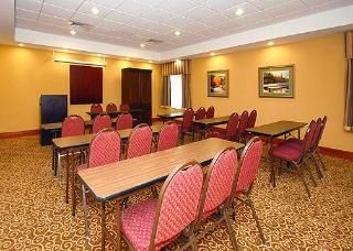 Sleep Inn & Suites4