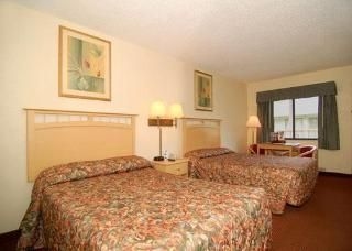 Rodeway Inn1