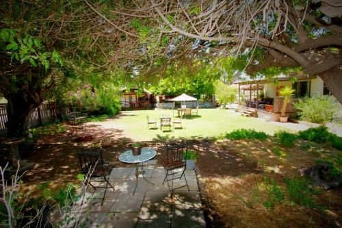 Dongara Breeze Inn0