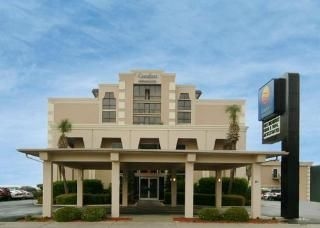 Comfort Inn & Suites Beach Front Central0