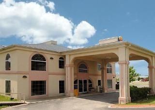 Comfort Inn & Suites0