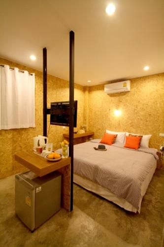 เอ็มเบด ภูเก็ต (Mbed Phuket)0