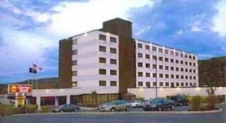 Clarion Hotel0