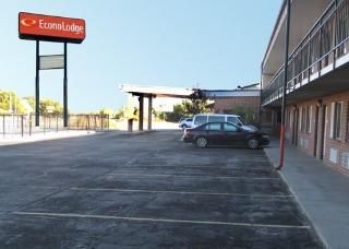 Econo Lodge0
