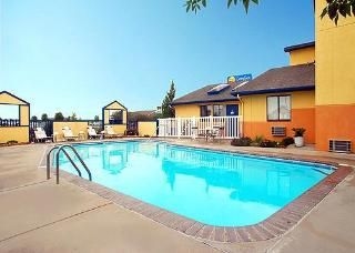 Comfort Inn2