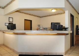 Comfort Inn3