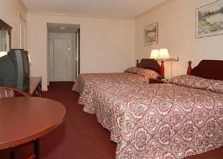 Econo Lodge1