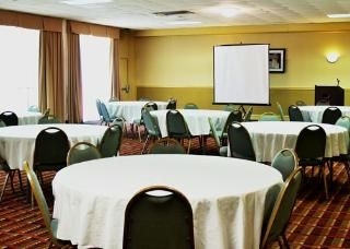 Quality Inn4