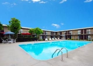 Quality Inn1