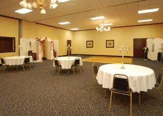 Comfort Inn & Suites4