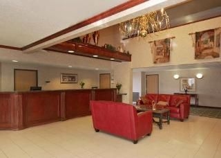Comfort Inn3