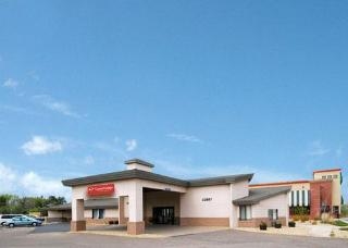 Econo Lodge  Inn & Suites0