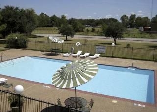Quality Inn Near Tarleton State University2