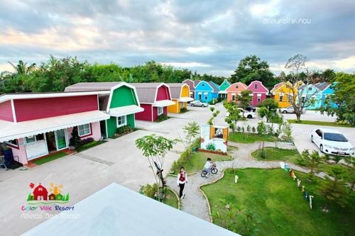โรงแรมเดอะ คัลเลอร์ วิลล์ (The Color Ville Hotel)1
