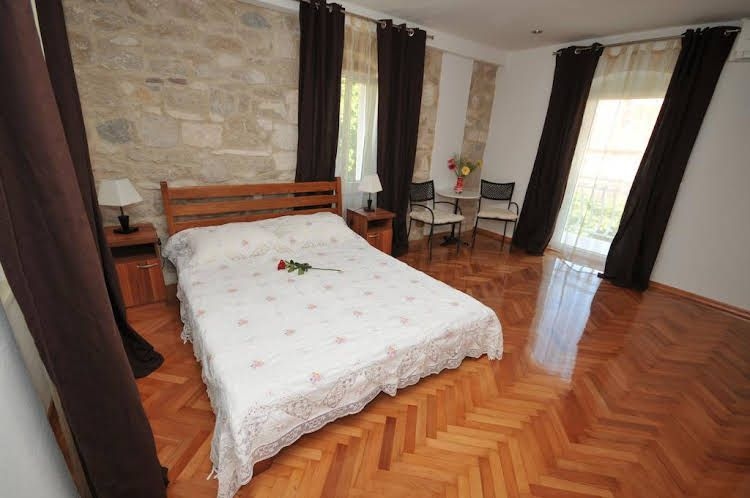 Villa Dante0