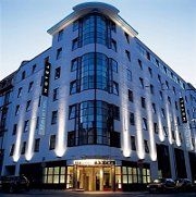 Bristol Hotel0