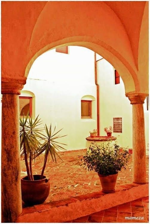 Albergue Convento De San Francisco0