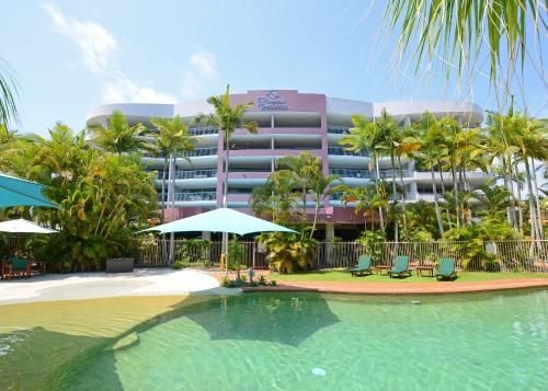 Riviera Resort0