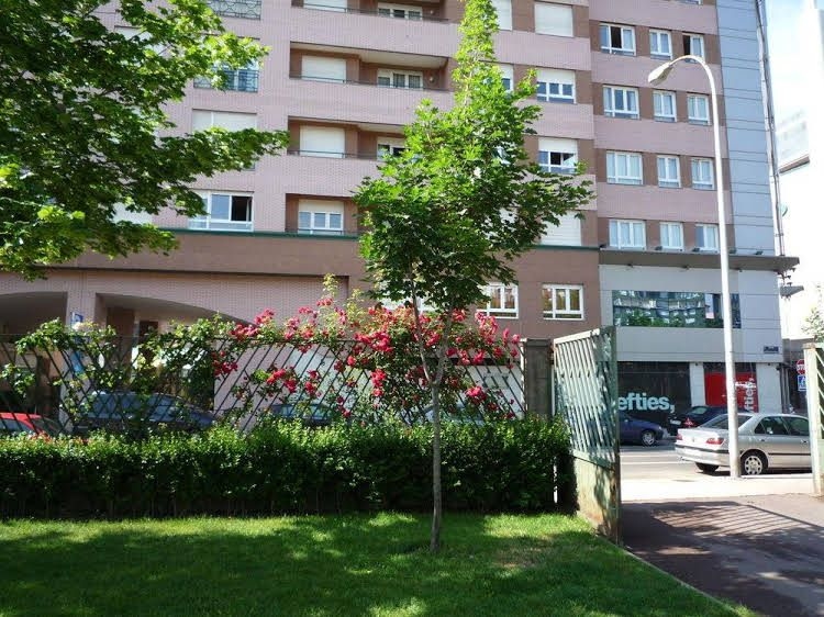 Apartamentos Leon0