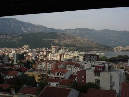 Bjelica Apartment0