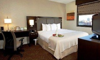 Holiday Inn Downtown Soho3