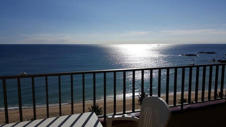 Apartaments Primera Linea Torre Valentina0