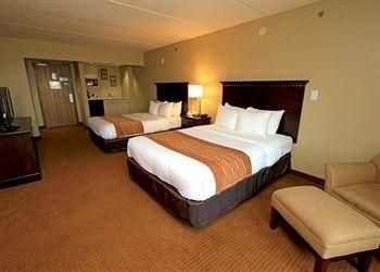 Comfort Suites Airport - Austin3