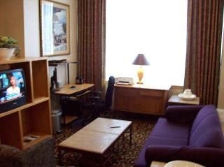Hampton Inn Amarillo3