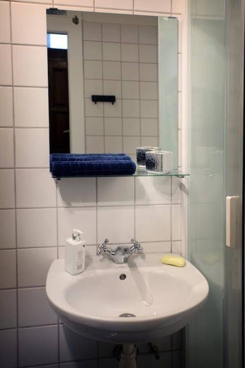 Trendy Equipped Apartment0