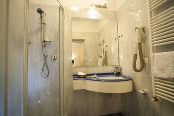 Hotel Mon Cheri0