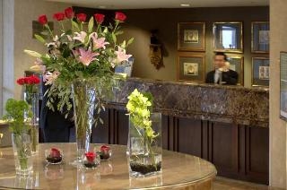 DoubleTree by Hilton Hotel Dallas-Market Center0
