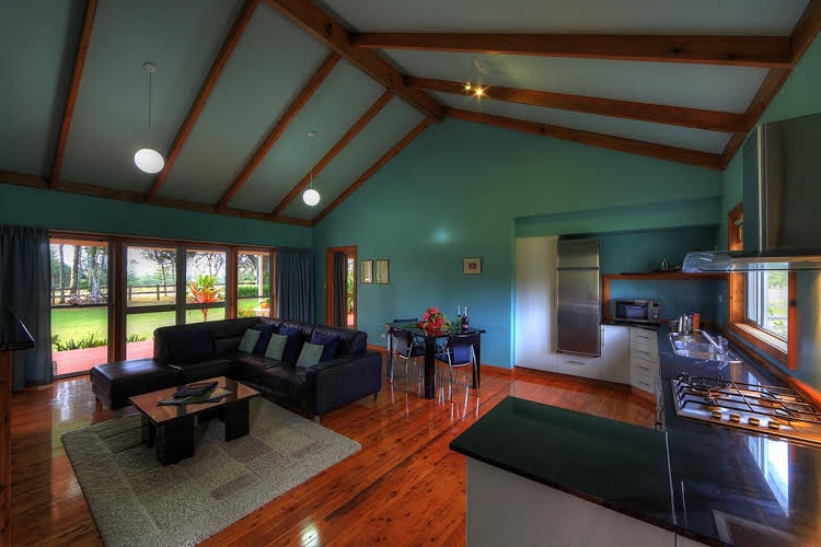 Trade Winds Country Cottages0