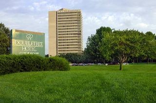 Doubletree Hotel Overland Park-Corporate Woods1