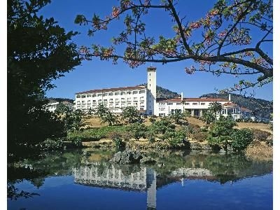 โรงแรมคาวานะ (Kawana Hotel)1