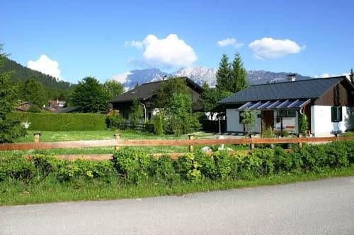 Haus Bernhard0